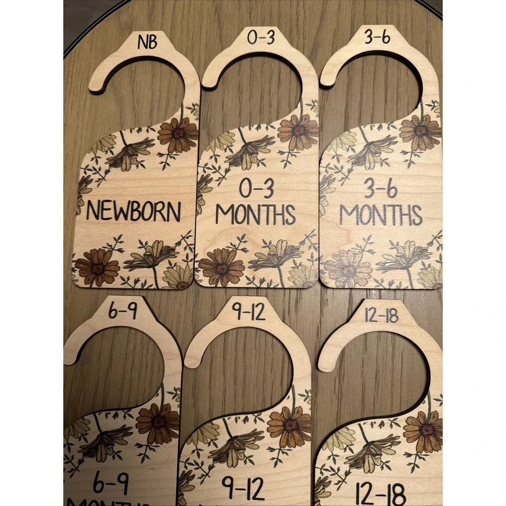 Baby Clothes Organizer Hangers Floral Size Separators Wood Newborn - 2 Years